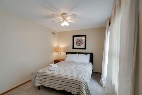 822 E Jefferson St, Bloomington, IL 61701 photo 20