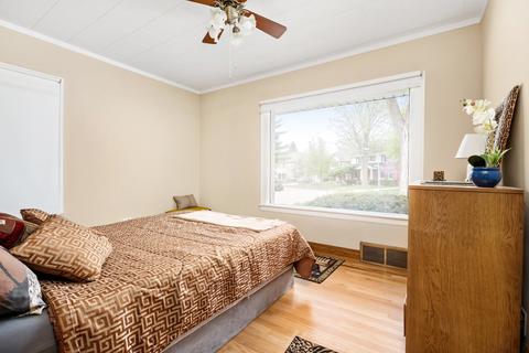 256 E Niagara Ave, Elmhurst, IL 60126 photo 12