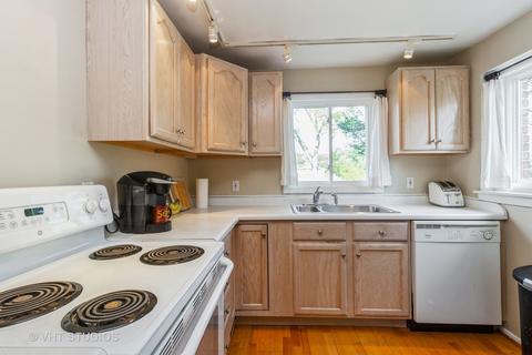 22 Michael Rd, Park Forest, IL 60466 photo 6