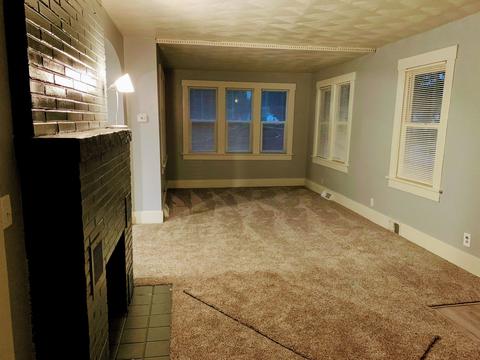 1010 E Riverside Ave, Decatur, IL 62521 photo 8