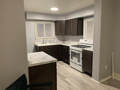 1010 E Riverside Ave, Decatur, IL 62521 photo 6