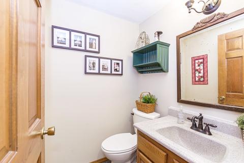 38 Gloucester Cir, Bloomington, IL 61704 photo 16