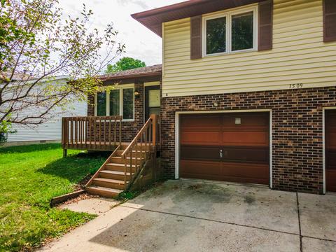 1509 Ensign Dr, Normal, IL 61761 photo 3