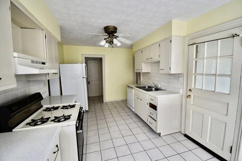 1015 E Jefferson St, Bloomington, IL 61701 photo 12
