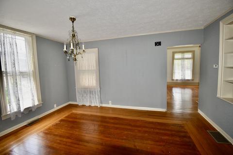 1015 E Jefferson St, Bloomington, IL 61701 photo 8