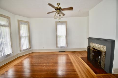1015 E Jefferson St, Bloomington, IL 61701 photo 6
