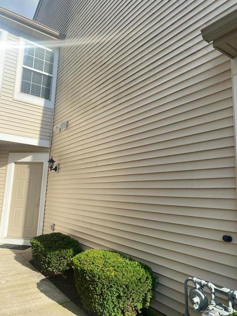 24130 Walnut Cir, Plainfield, IL 60585 photo 3