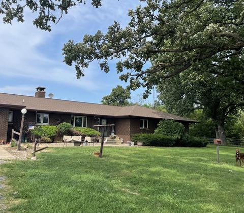 1552 E 2000 North Rd, Watseka, IL 60970 photo 2