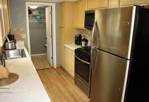 1065 Pheasant Run Ln, Aurora, IL 60504 photo 7