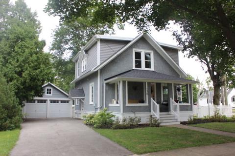 136 E Jackson St, Oswego, IL 60543 photo 1
