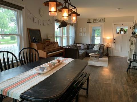 136 E Jackson St, Oswego, IL 60543 photo 8