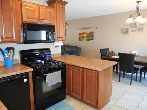 585 S Foley Ave, Kankakee, IL 60901 photo 9
