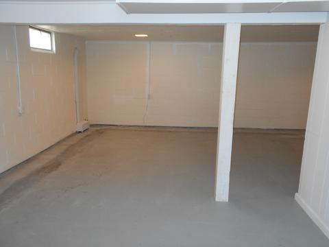 585 S Foley Ave, Kankakee, IL 60901 photo 22