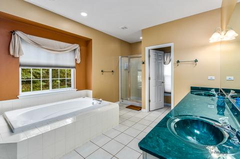 1006 Eagle Pt, Mchenry, IL 60050 photo 15