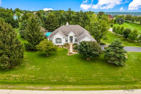 1006 Eagle Pt, Mchenry, IL 60050 photo 1