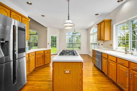 1006 Eagle Pt, Mchenry, IL 60050 photo 8