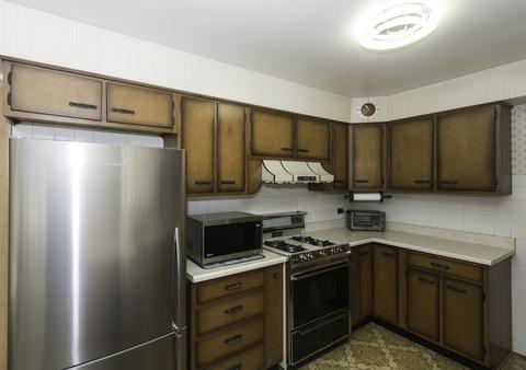 4559 N Forestview Ave, Chicago, IL 60656 photo 4