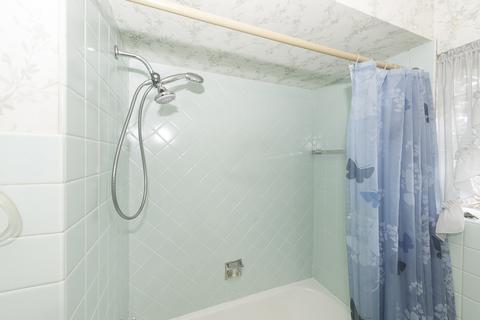 4559 N Forestview Ave, Chicago, IL 60656 photo 12
