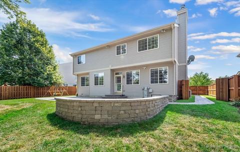 1714 Montclair Ct, Elgin, IL 60123 photo 46