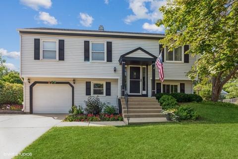 279 Pickett Ct, Bartlett, IL 60103 photo 1