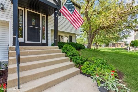 279 Pickett Ct, Bartlett, IL 60103 photo 17