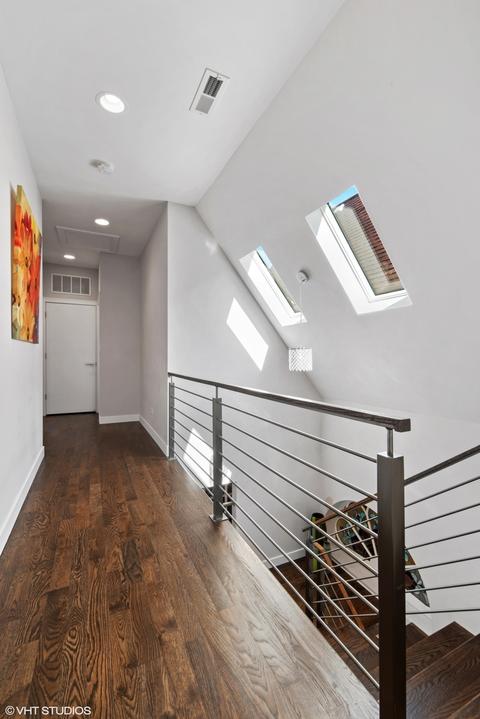 4161 S Berkeley Ave, Chicago, IL 60653 photo 9