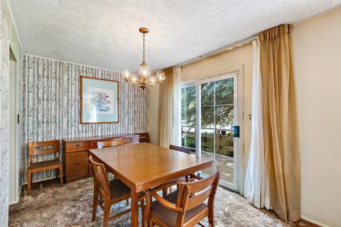 1053 Valley Stream Dr, Wheeling, IL 60090 photo 6