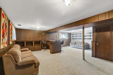 1053 Valley Stream Dr, Wheeling, IL 60090 photo 13