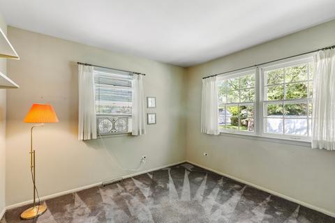 1053 Valley Stream Dr, Wheeling, IL 60090 photo 10