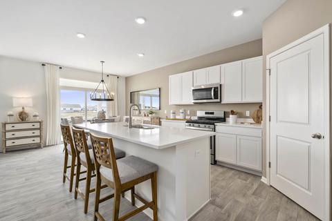 713 Slate Run, Elgin, IL 60124 photo 3