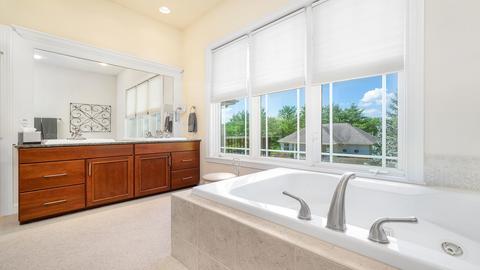 825 Olson Spring Close, Belvidere, IL 61008 photo 27