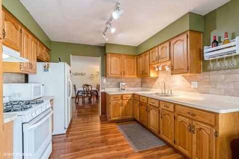 5209 138th St, Crestwood, IL 60445 photo 6