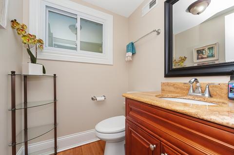 906 Garden Ln, Wheeling, IL 60090 photo 17