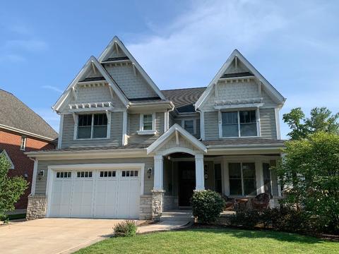 266 E May St, Elmhurst, IL 60126 photo 1
