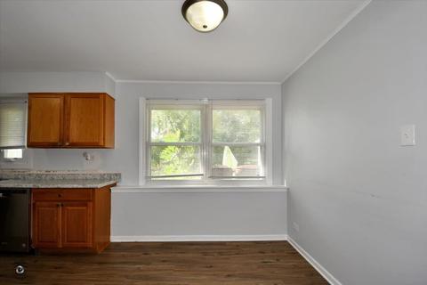 421 Westgate Dr, Park Forest, IL 60466 photo 9