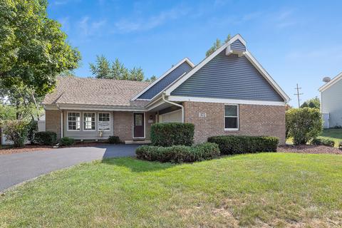372 Cedarbrook Rd, Naperville, IL 60565 photo 3