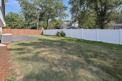 372 Cedarbrook Rd, Naperville, IL 60565 photo 10