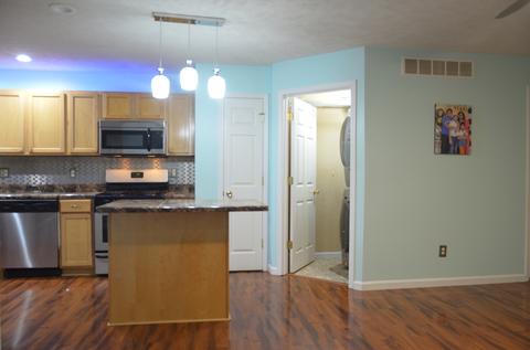 1102 Lockenvitz Ln #4, Bloomington, IL 61704 photo 5