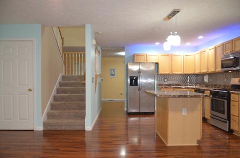 1102 Lockenvitz Ln #4, Bloomington, IL 61704 photo 11