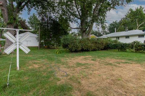 811 Livingston Dr, Normal, IL 61761 photo 36