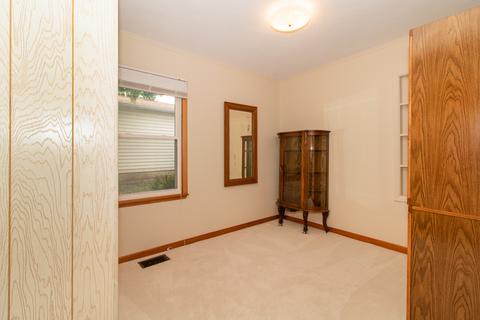 811 Livingston Dr, Normal, IL 61761 photo 12