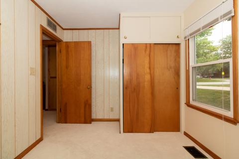 811 Livingston Dr, Normal, IL 61761 photo 13