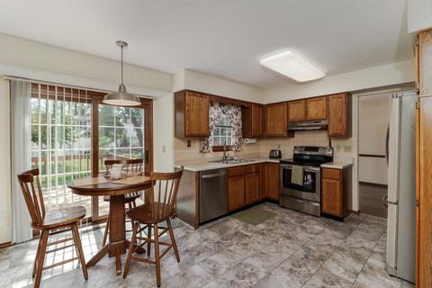 1711 Fairfield Dr, Normal, IL 61761 photo 10