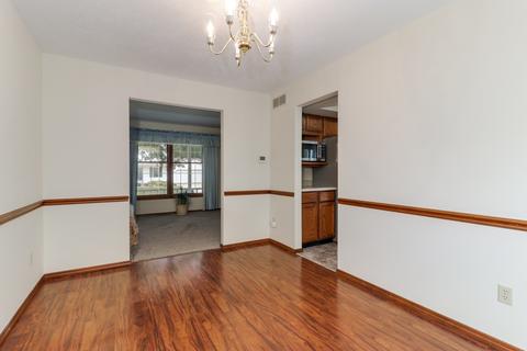 1711 Fairfield Dr, Normal, IL 61761 photo 8