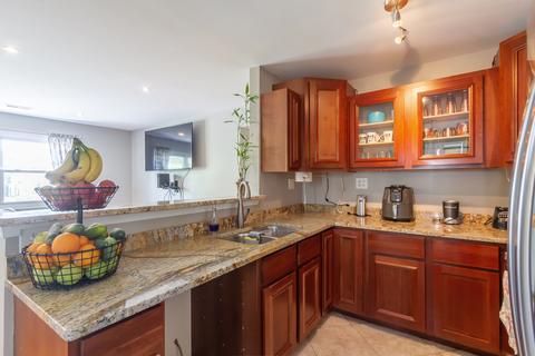167 Peter Ct #D, Bartlett, IL 60103 photo 5