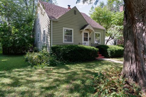 32 White Pl, Bloomington, IL 61701 photo 2