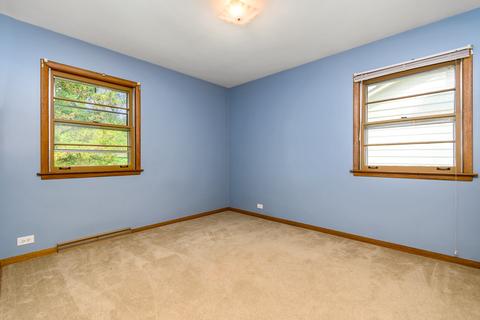 110 S Gables Blvd, Wheaton, IL 60187 photo 9