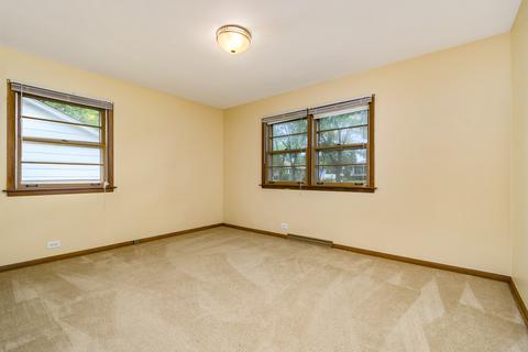 110 S Gables Blvd, Wheaton, IL 60187 photo 10