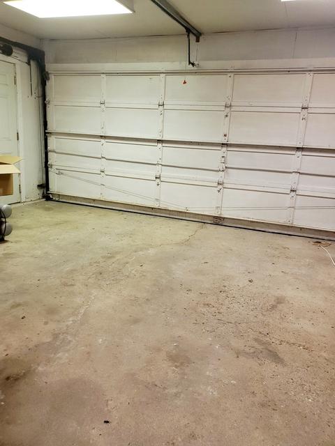 307 E Fine St, Ashkum, IL 60911 photo 23