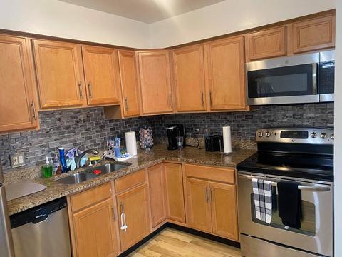8310 W 47th St #12, Lyons, IL 60534 photo 4